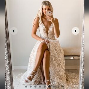 David's Bridal Galina Signature Geometric Sequin Illusion Plunge Wedding Dress 2